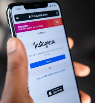 enviar video de youtube en instagram.