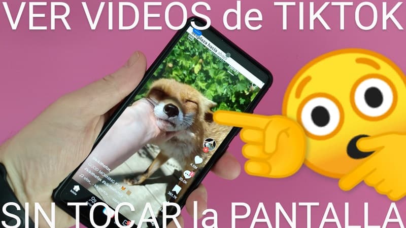 Pasar vídeos de TikTok sin tocar la pantalla.