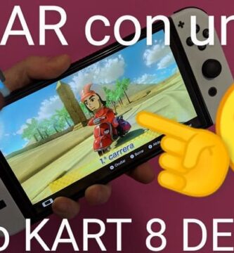 Mii con Mario Kart 8 Deluxe.