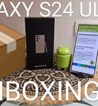 Samsung Galaxy S24 Ultra unboxing.