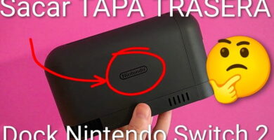 Quitar la tapa trasera del dock de Switch 2