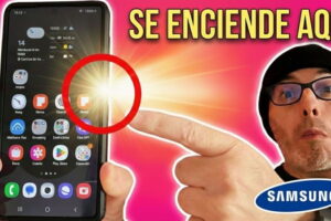Encender linterna botón lateral Samsung Galaxy